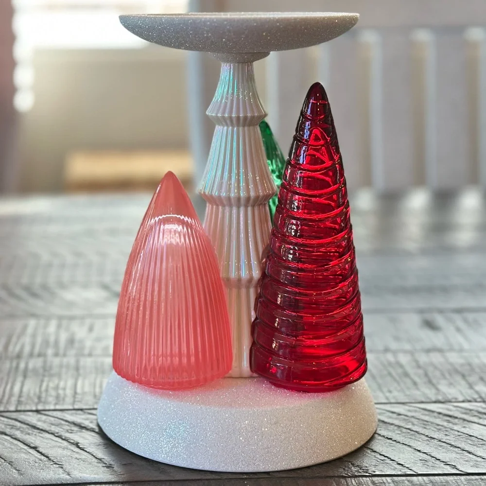 Bath & Body Works Light Up Glass Christmas Trees 3-Wick Pedestal Candle Holder - Picture 4 of 8
